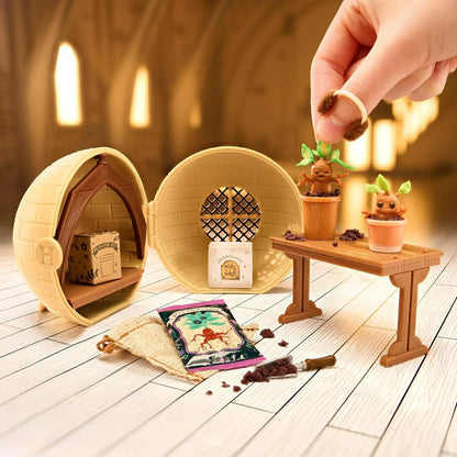 Back to Hogwarts mini set: two open domes, tiny desk with potted plants and spellbook