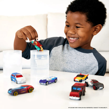 Hot Wheels Color Shifters Vehicle, 1:64 Scale Colour-Changing Car (Styles Vary)