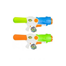 Super Tanker Water Gun: two water guns in blue/lime and green/orange