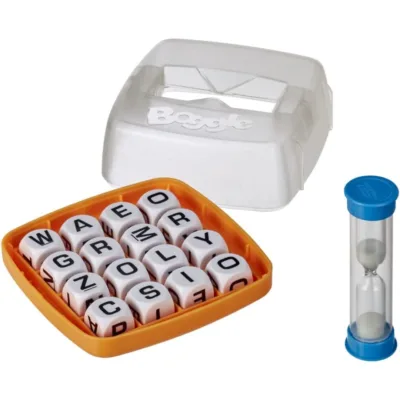 Boggle letter tray with white letter cubes and clear hourglass timer