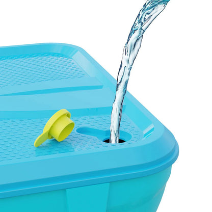 Blue splash tray with yellow inlet and water jet