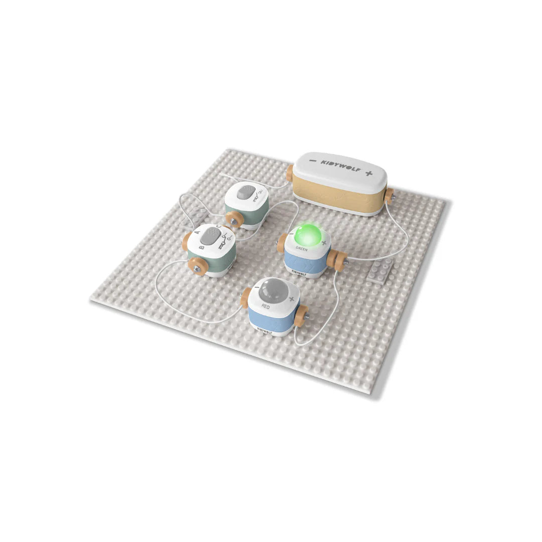 Starter electronics kit with four modules, wiring and circuit work mat