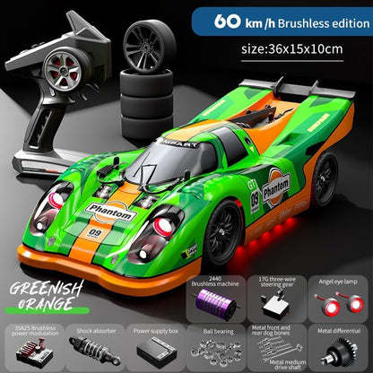 RC-Rennwagen 1:16, grün-orange Karosserie, Scheinwerfer vorn, mit Fernsteuerung