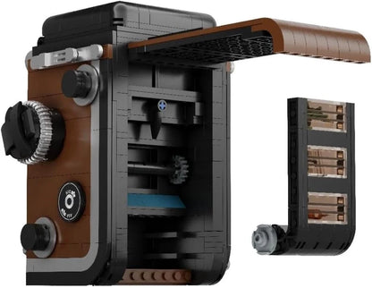 Retro - Twin Lens Reflex Camera (16 cm)