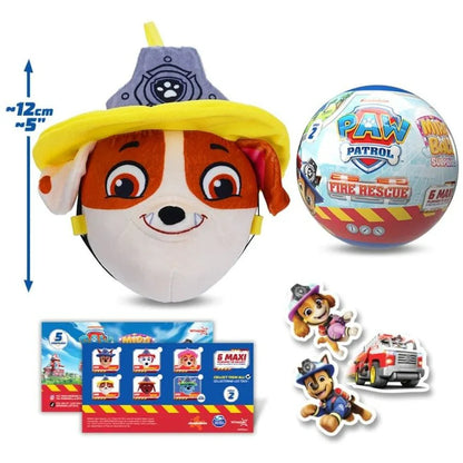 Plüsch-Figur mit gelbem Rettungs-Cap, dazu Paw Patrol Fire Rescue Blind Ball