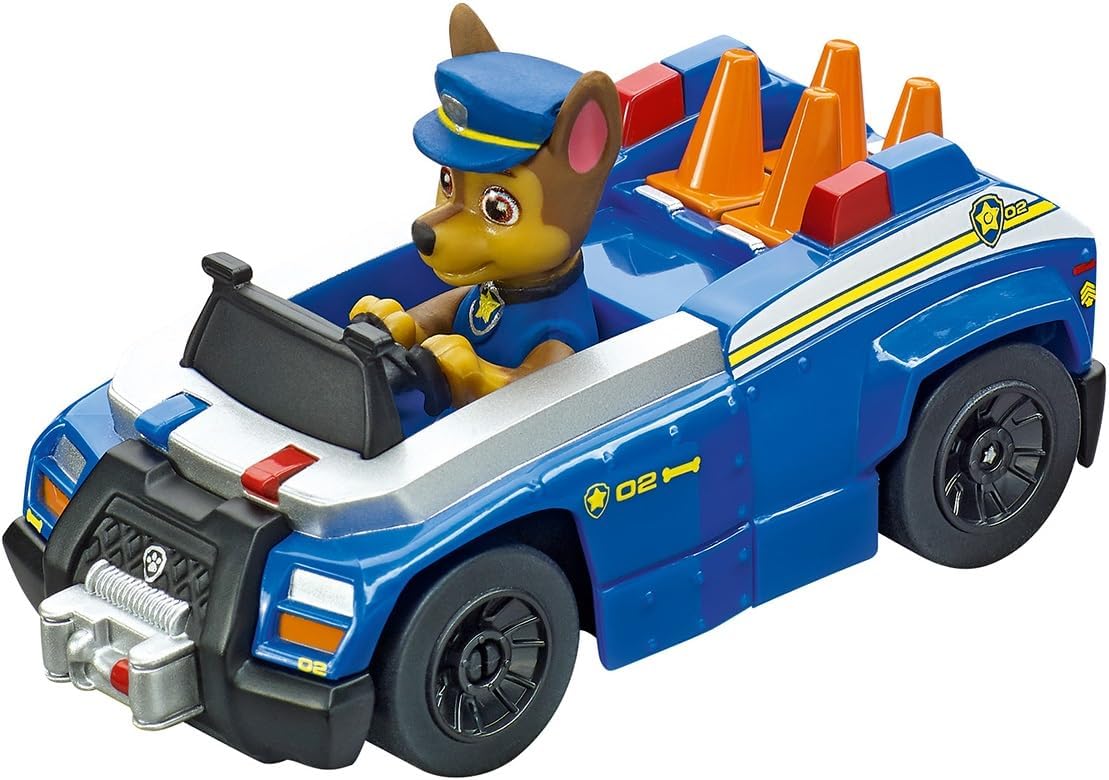 Blaues Chase-Spielauto mit Paw-Patrol-Figur, Fahrer sitzt im Cockpit