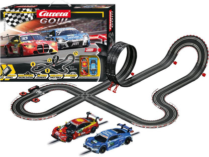 Rennstrecke „GT Powerplay“ mit gekreuzter Schienenstrecke und zwei Rennwagen