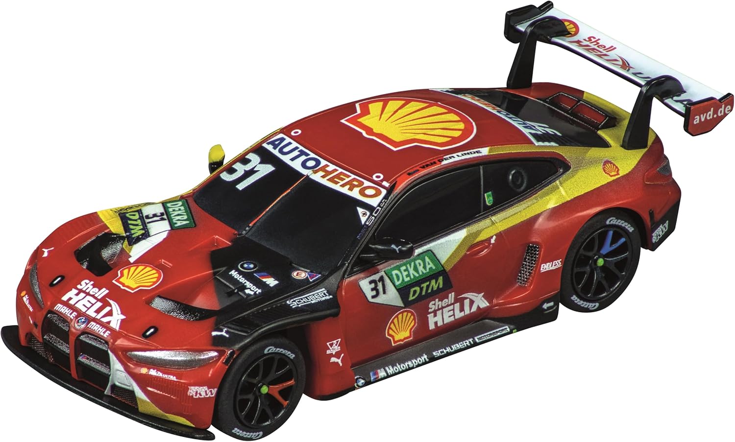 Roter DTM-Rennwagen mit Startnummer 31 auf der Slotbahn