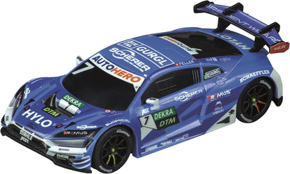 Blauer DTM-Rennwagen mit Startnummer 7 auf der Slotbahn