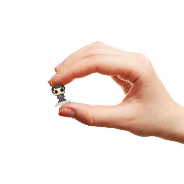 Hand holding small Harry Potter Bitty Pop figure