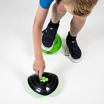 Soccer Bot Playing Robot - Giochi Pre - The Toy Store