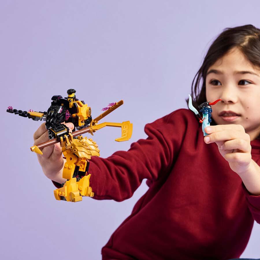 Yellow and black Arin Spinjitzu Battle Mech with gold staff and purple studs