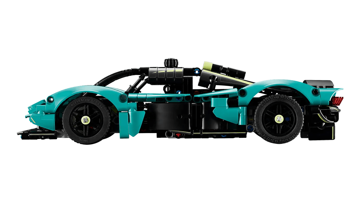 Aston Martin Building Set - Lego - The Toy Store