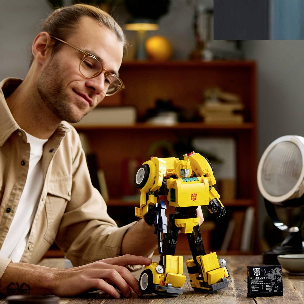 Bumblebee Transforming Car Set - Lego - The Toy Store
