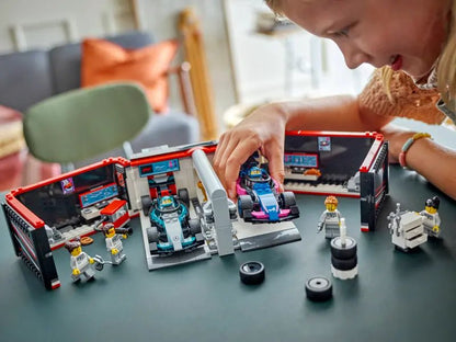 F1 Garage & Mercedes Set - Lego - The Toy Store