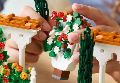 Fountain Garden Building Set - Lego - The Toy Store