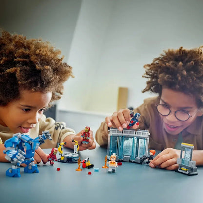 Iron Man's Laboratory - Lego - The Toy Store