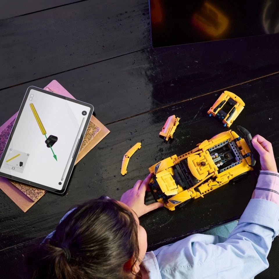 Chevrolet Corvette Stingray Set - Lego - The Toy Store