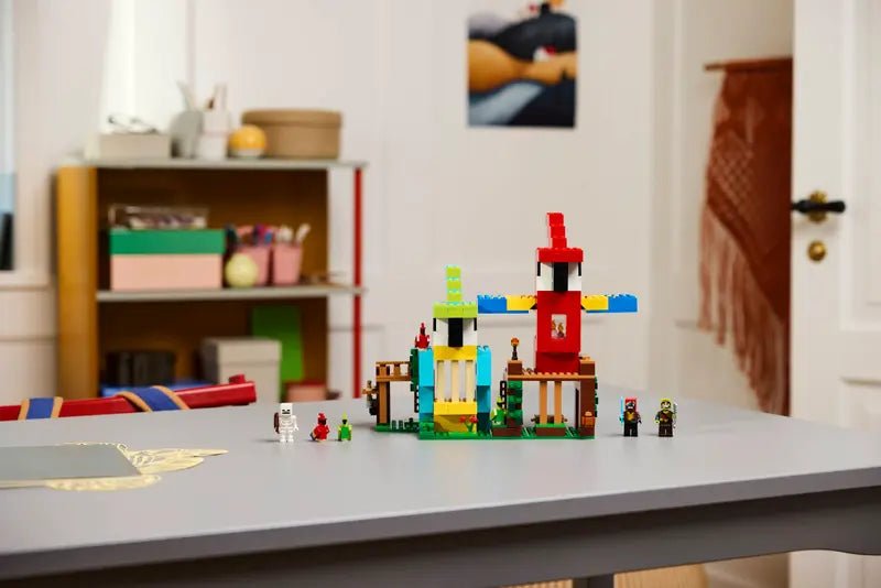 Minecraft Papageien-Playset mit roten und blauen Papageien sowie kleinen Minifiguren