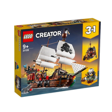 LEGO Creator Piratenschiff-Bauset (3-in-1) in gelber Verpackung