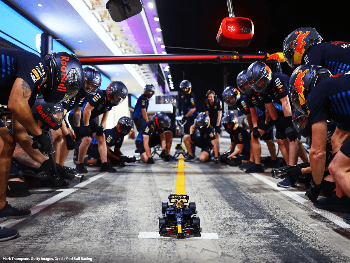 Red Bull RB20 Building Set - Lego - The Toy Store