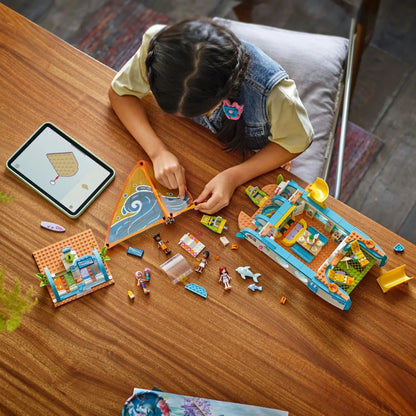 Travel Boat Adventure - Lego - The Toy Store