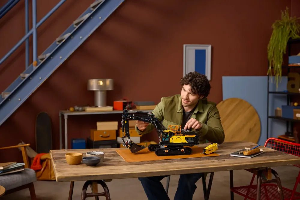 Volvo EC500 Digger Building Set - Lego - The Toy Store