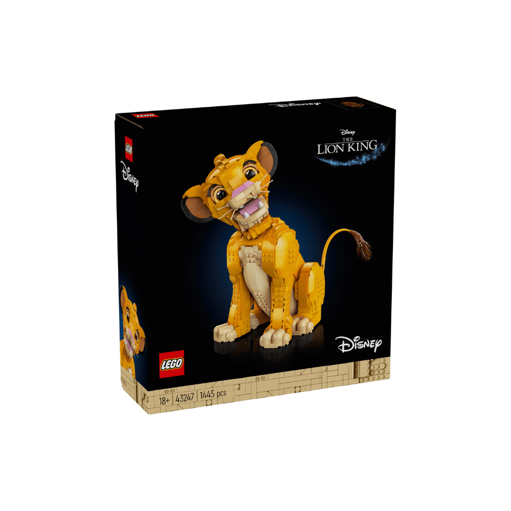 LEGO Lion King building set box with yellow lion model figure, white fangs and saddle detail