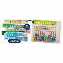 Jeu Montessori Crée des mots : cartes animaux « LION/CHIEN » et tableau de lettres