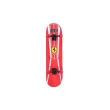 Ferrari-Skateboard, rotes Deck mit Karomuster, schwarze Achsen und rote Rollen