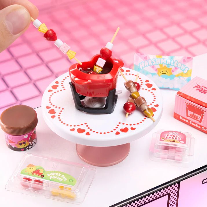 Miniverse Make It Mini Food Valentine's Series - MGA - The Toy Store