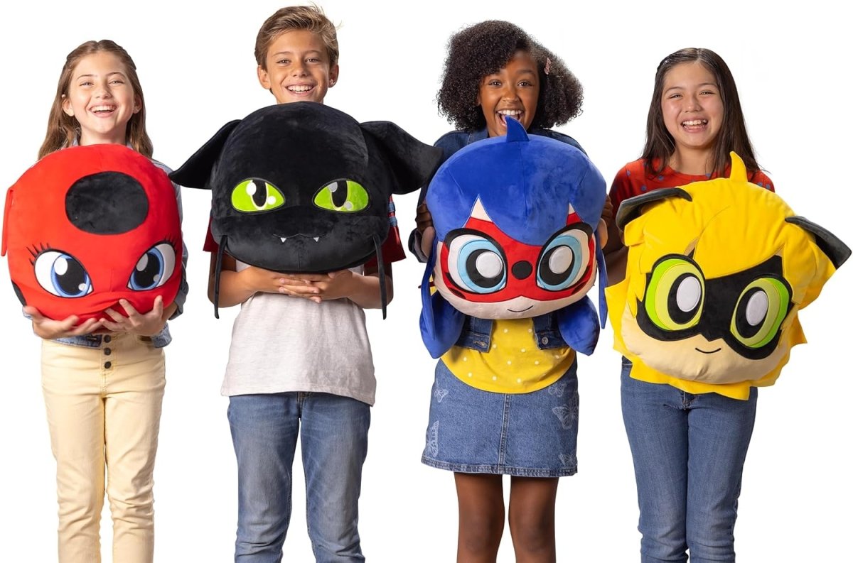 Ladybug Huggie Hideaway Cat Noir - Miraculous - The Toy Store