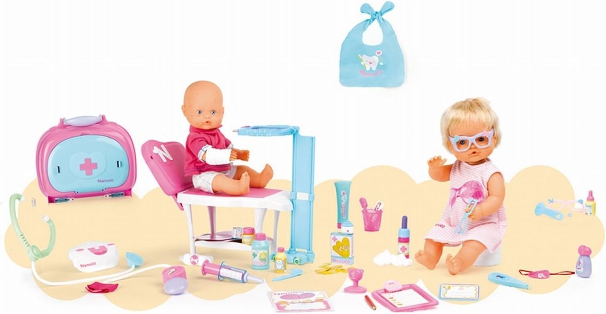 Set de consulta médica con muñecos y accesorios, mesa clínica y maletín rosa