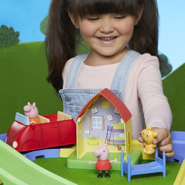 Peppa's Town Playset - Peppa Pig - The Toy Store