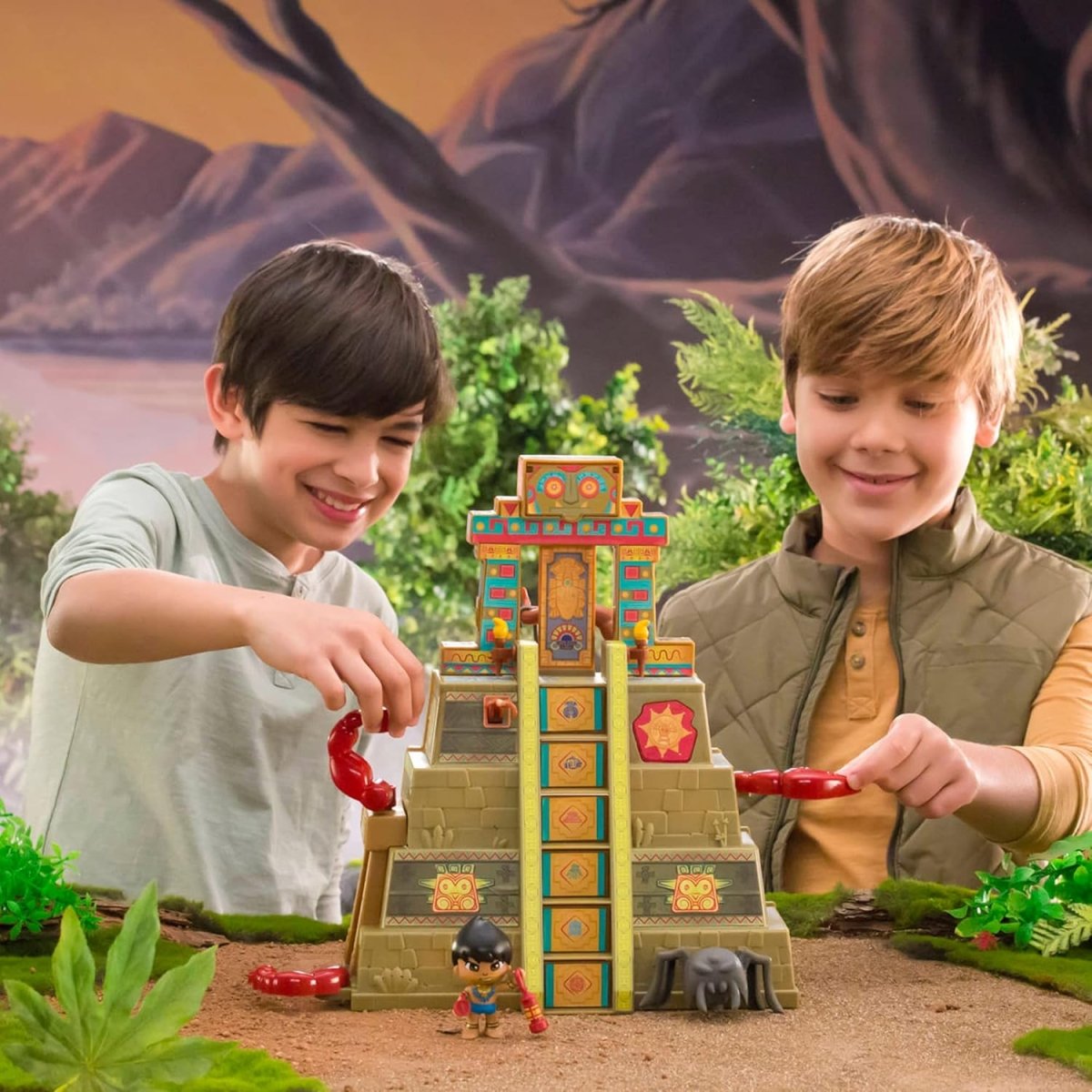 Wild Pyramid Action Toy Set With Puzzles - Pinypon - The Toy Store