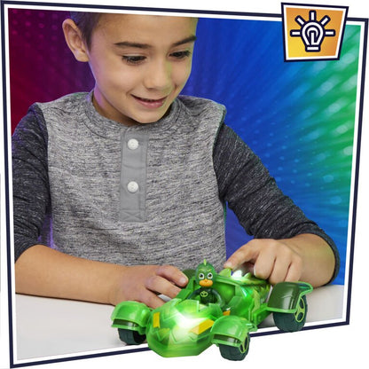 Gekko Car Light - Up Racer With Gekko Action Figure - Pjmasks - The Toy Store