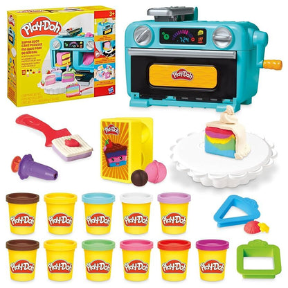 Super Slice Cake Dough Playset von Playdoh: türkisfarbene Ofen-Maschine, Kuchenstück, Cutter und Playdoh-Dosen