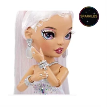Rainbow High Holiday Edition Collector Doll 2022 - Roxie Grand